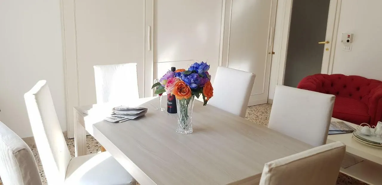 La Casa Di Chiara Apartment Florence 0*,  Italy