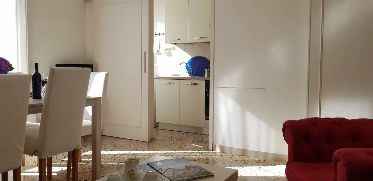 La Casa Di Chiara Apartment Florence
